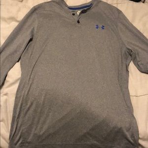 Men’s Under Armour long sleeve Henley cut shirt